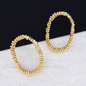 Gold Open Oval Post Earrings NWT 1 1/8"